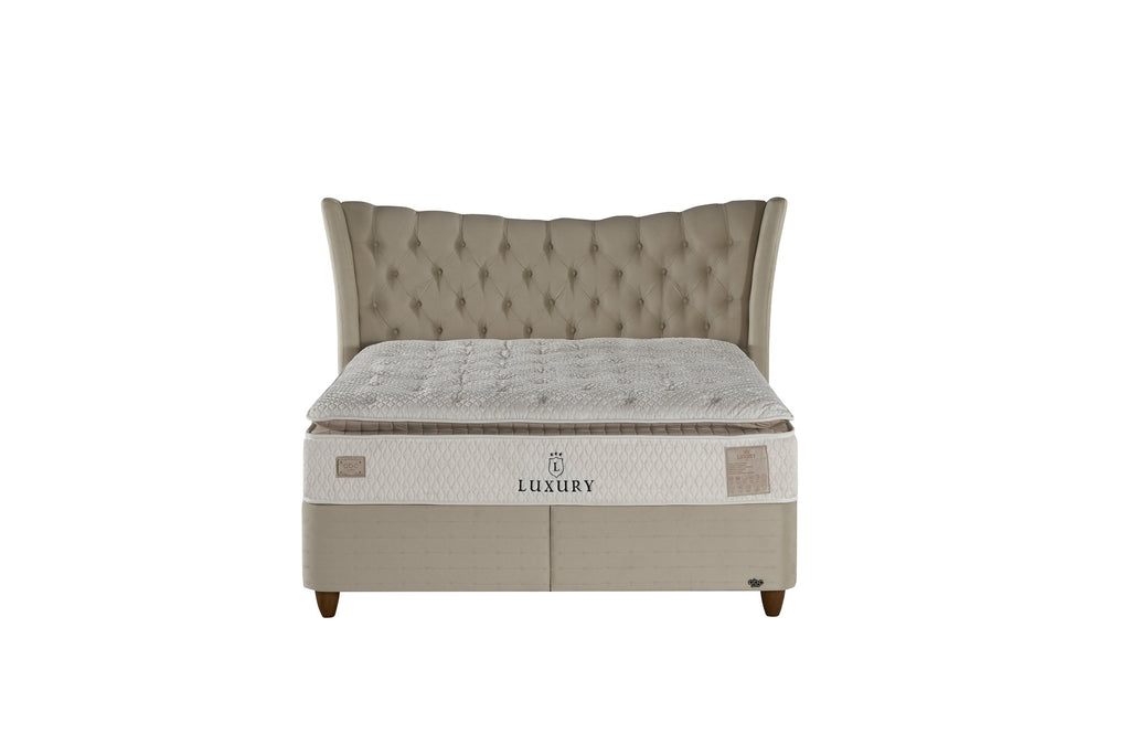 Bett Luxury