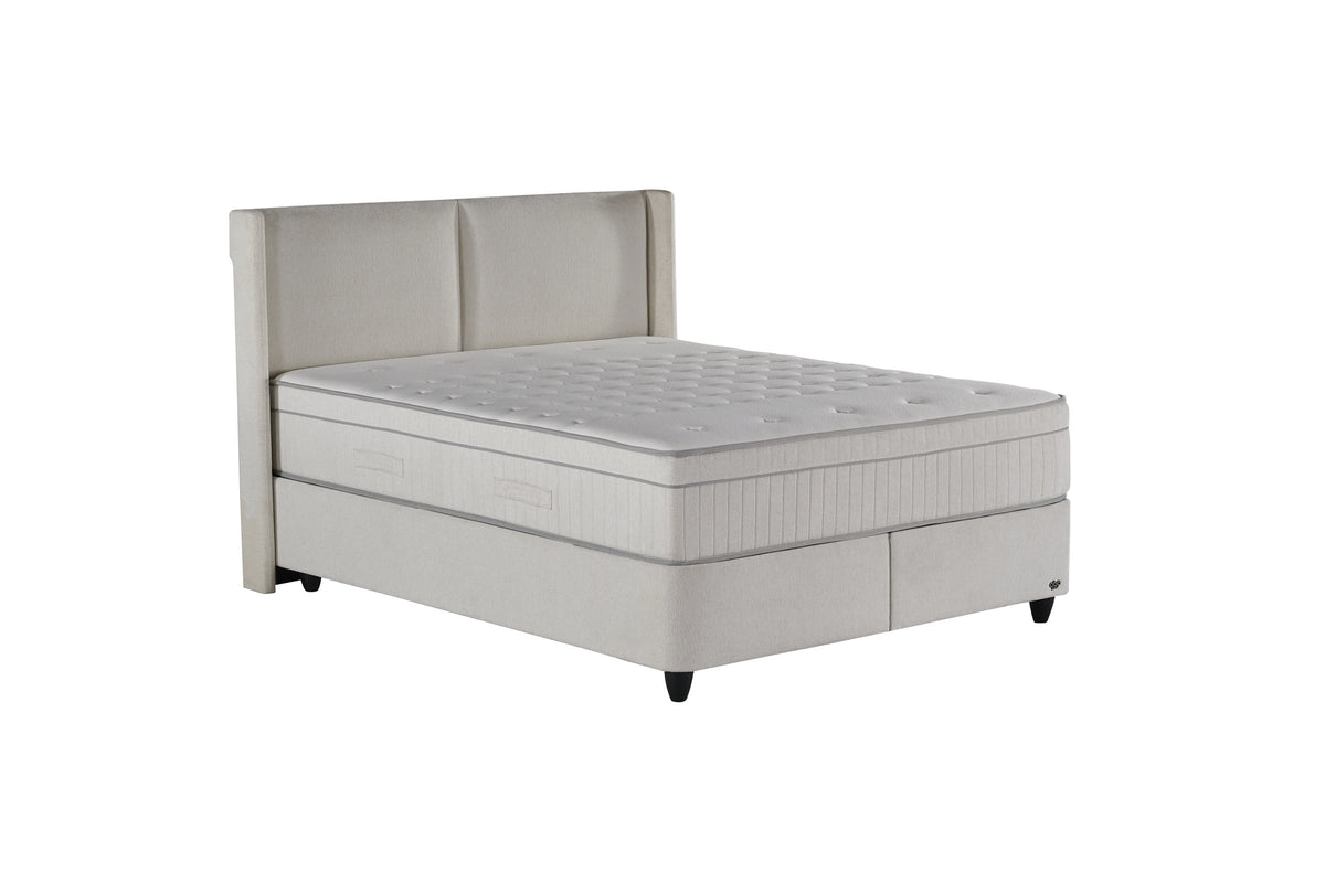 Bett Ruby